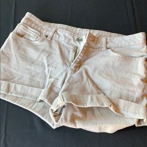 🦋 3/$20 Basic Light Tan Shorts